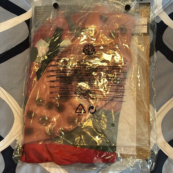 Freddy Krueger Halloween Costume 44 Jacket NWT - Picture 2 of 3